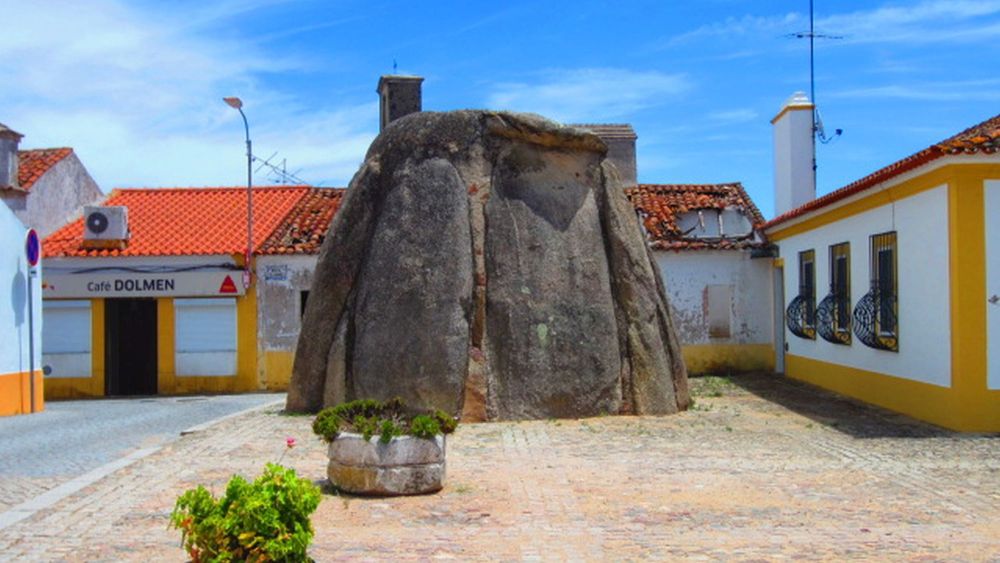 Anta-Capela de Sao Dinis