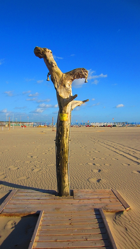 Stranddusche
